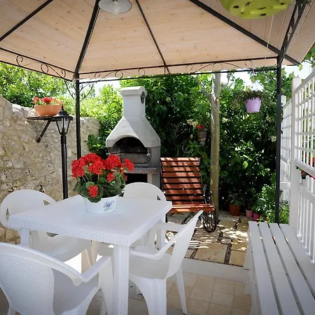 Trullo Di Tagaro